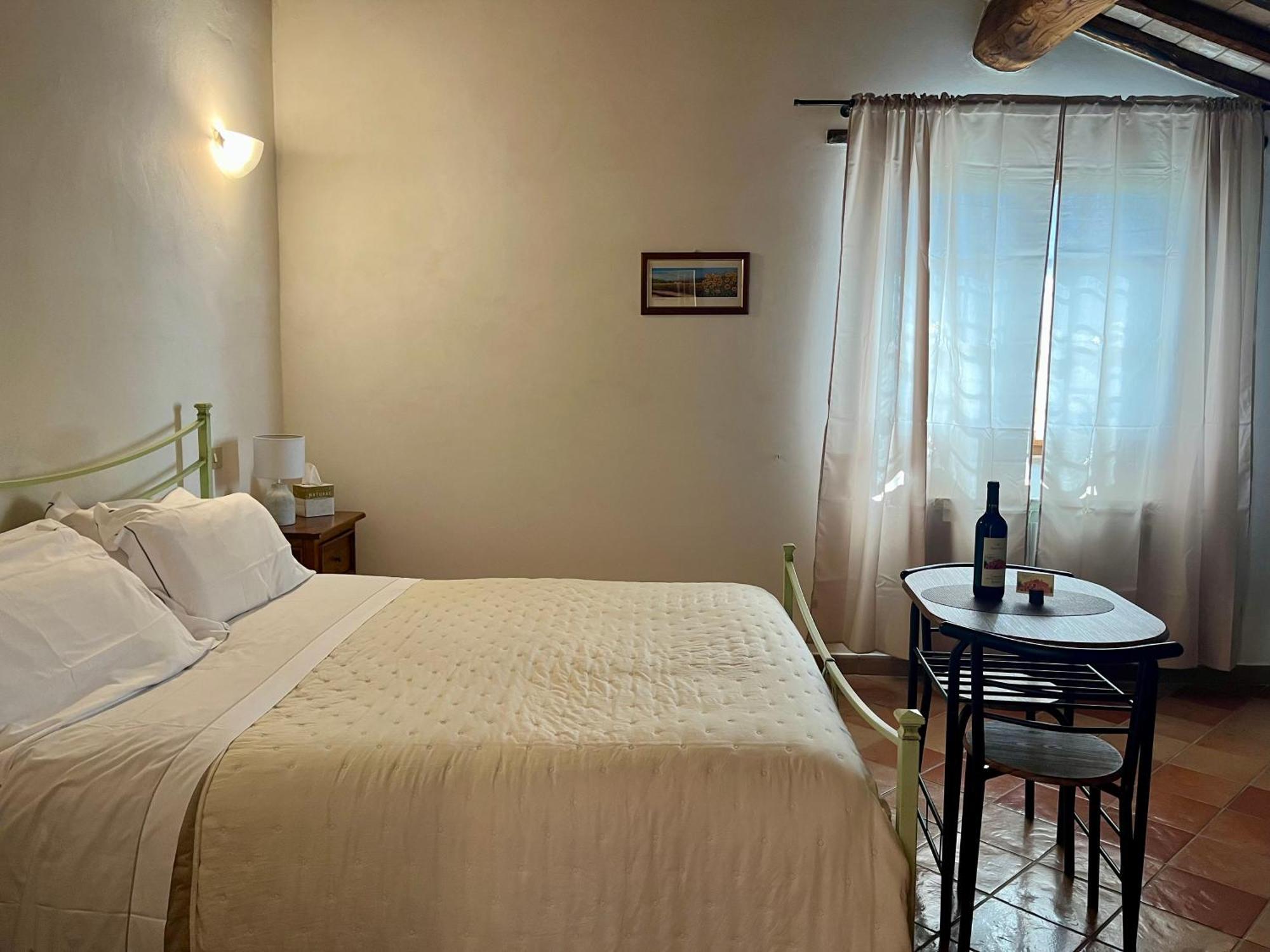Agriturismo Le Querciole In Val D'Orcia Bagno Vignoni Room photo